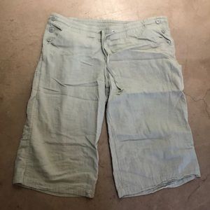 Rewind soft cotton capris grey green